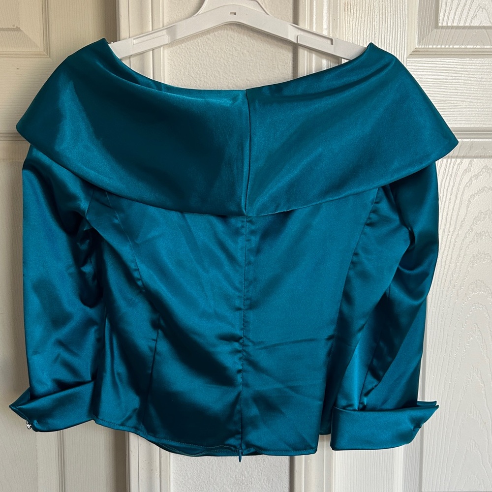 Top JS Boutique - Picture 3 of 5